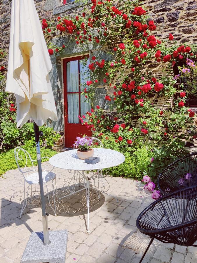 Manoir Le Courtillon Le Pont Rean ภายนอก รูปภาพ
